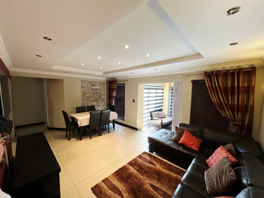 To Let 3 Bedroom Property for Rent in Vaalpark Free State